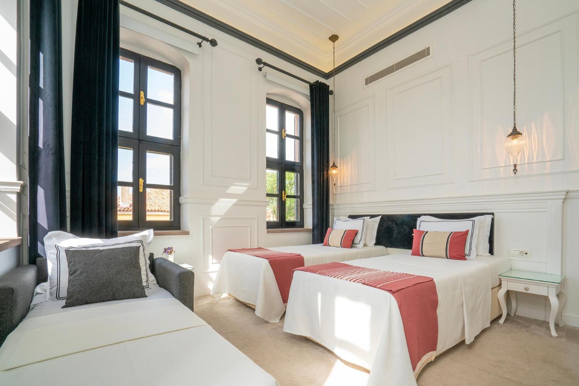 Siyah Lale Cunda 1841 (Adults Only) Hotel Ayvalik Exterior photo