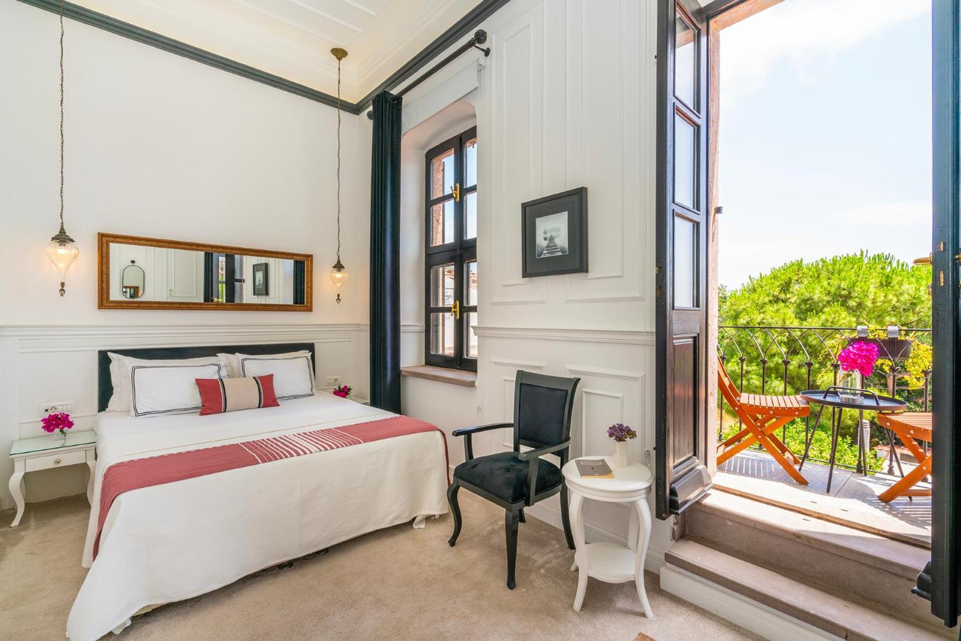 Siyah Lale Cunda 1841 (Adults Only) Hotel Ayvalik Exterior photo