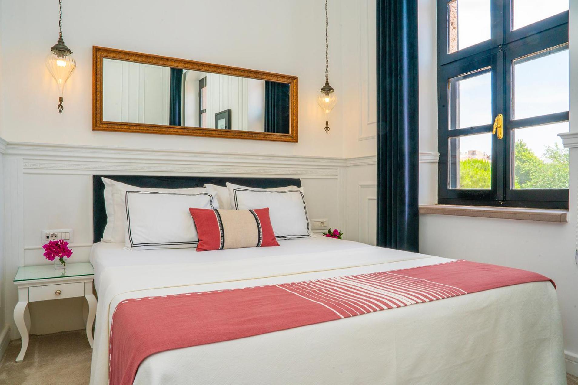 Siyah Lale Cunda 1841 (Adults Only) Hotel Ayvalik Exterior photo